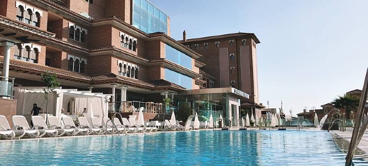 格拉纳达宫殿酒店(Hotel Granada Palace)图片