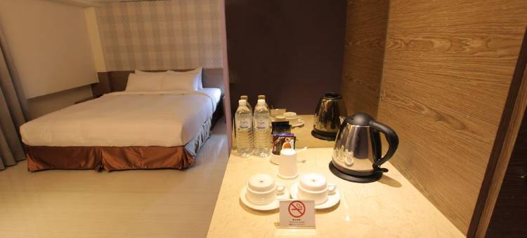 鸟巢商旅(高雄七贤馆)图片