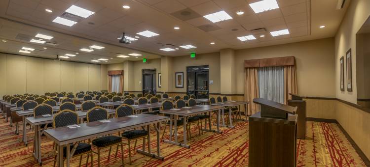 智选假日套房酒店罗克堡(Holiday Inn Express & Suites Denver South - Castle Rock)图片