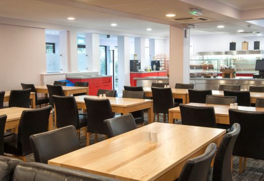 Riverside HotelHotel Overview