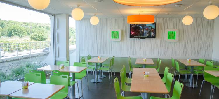 宜必思快捷布尔歇机场加罗纳酒店(Ibis Budget Aeroport le Bourget Garonor)图片