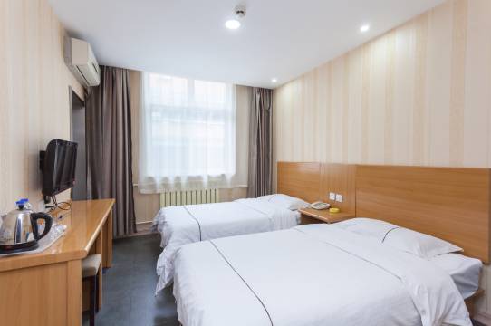 九九商旅客栈(临汾平阳广场店)