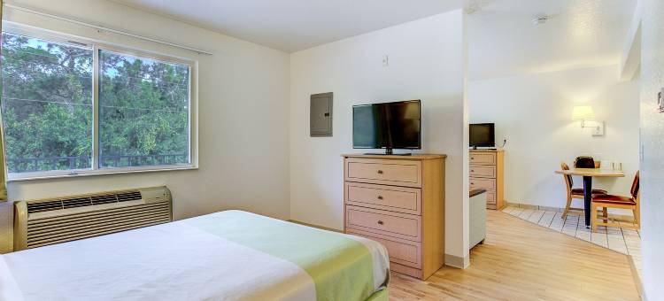 奥兰多 - 基西米6号一室公寓酒店(Studio 6 Extended Stay - Kissimmee, FL - Orlando)图片
