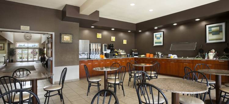 奥玛克胡椒树贝斯特韦斯特优质酒店(Best Western Plus Peppertree Inn at Omak)图片