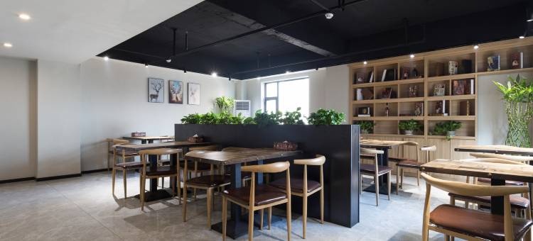Y酒店(西安龙首原地铁站店)图片