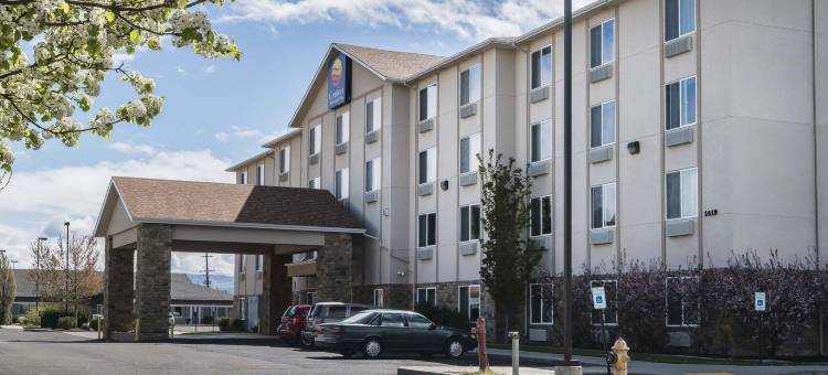 瓦拉瓦拉舒适套房酒店(Comfort Inn & Suites)图片