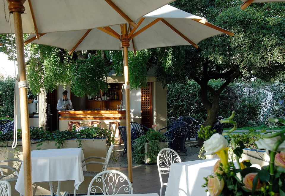 Hotel Mabapa Over view