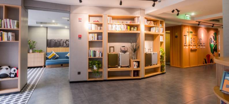 成都锦里武侯祠地铁站亚朵轻居酒店图片