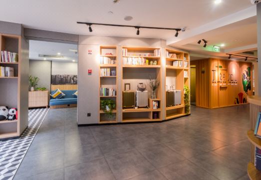 Atour Light Hotel, Jinli Wuhouci Metro Station, Chengdu Hotel Overview