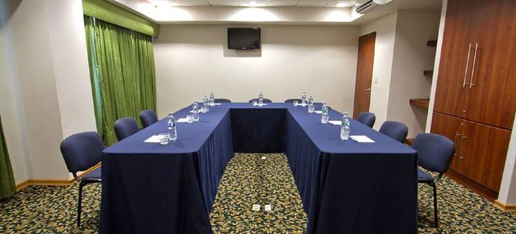 滨河圣胡安希尔顿欢朋酒店(Hampton Inn by Hilton San Juan del Rio)图片