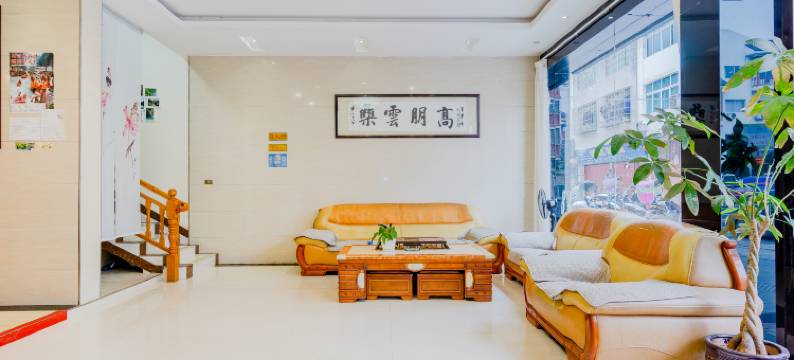 途窝假日酒店(荔波冰雪水世界滑雪场店)图片