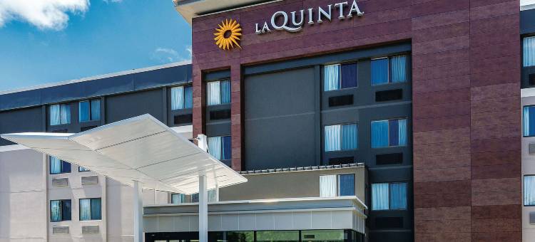 塞勒姆拉昆塔温德姆套房酒店(La Quinta Inn & Suites by Wyndham Salem NH)图片