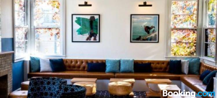 蓝点酒店(Blues Point Hotel)图片