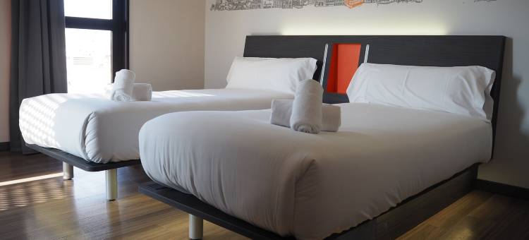 巴塞罗那费拉易捷酒店(easyHotel Barcelona Fira)图片
