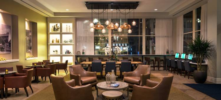 长滩市中心万豪万怡酒店(Courtyard Long Beach Downtown)图片