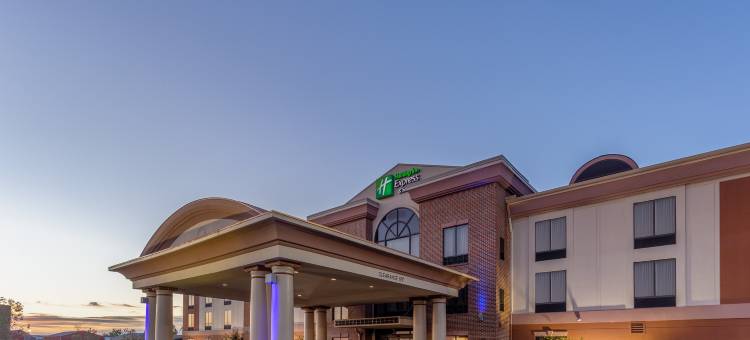 智选假日套房酒店草地滚球场(Holiday Inn Express & Suites Bowling Green)图片