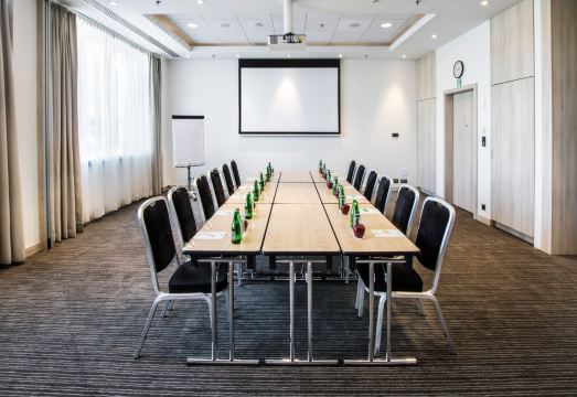 Park Inn by Radisson Krakow Hotel Overview