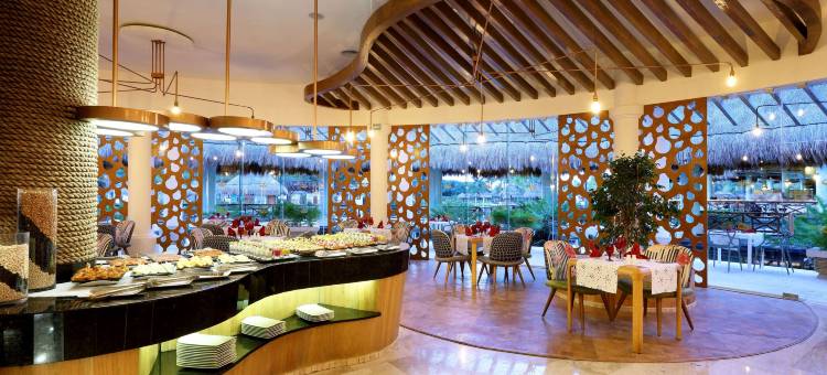 白沙精选度假村及水疗中心 - 全包式 Grand Palladium(Grand Palladium Select White Sand Resort & Spa - All Inclusive)图片