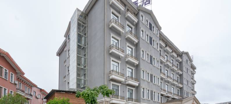 安顺梧桐温泉养生酒店(西秀区安顺西站店)图片