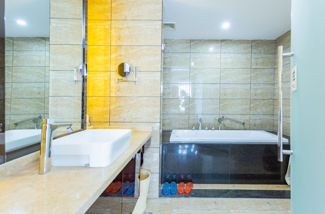 Langbo Tianyi Hotel Hotel Reviews And Room Rates - 