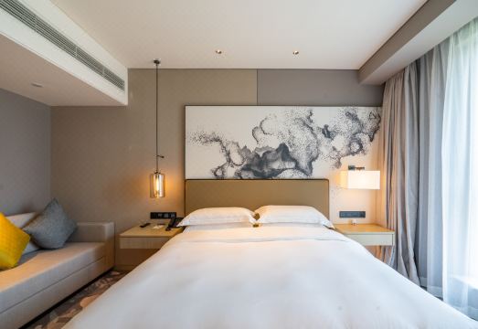 The Amber House HangzhouHotel Overview