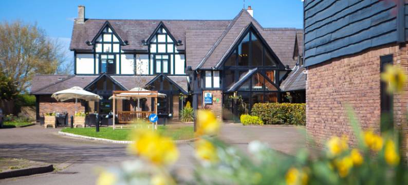 盖博斯贝斯特韦斯特酒店(Best Western Bristol North the Gables Hotel)图片