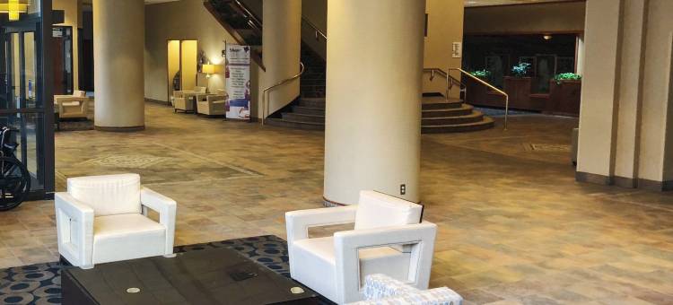 丽笙俾斯麦酒店(Radisson Hotel Bismarck)图片