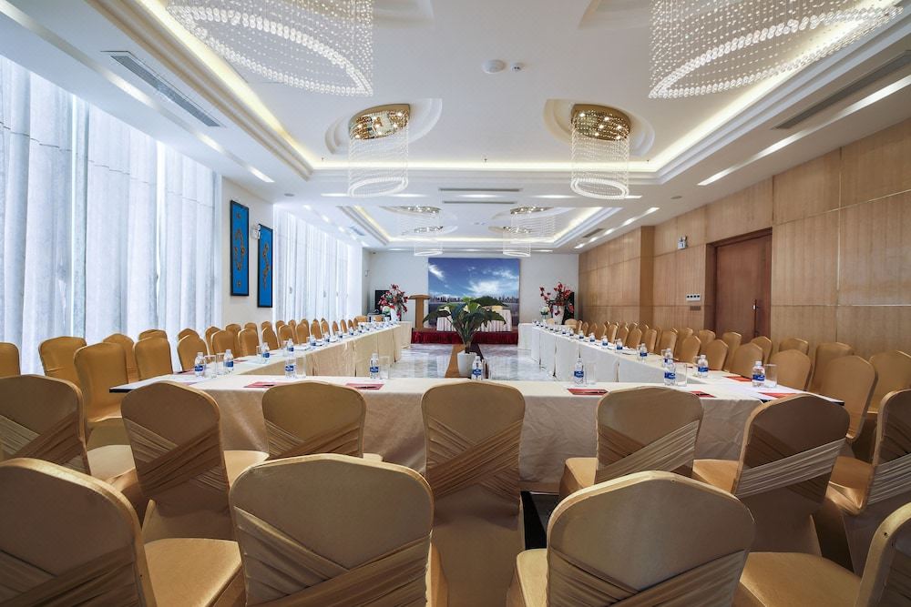 TOP DANANG HOTELS FOR THE BEST GALA DINNER – YEAR END PARTY