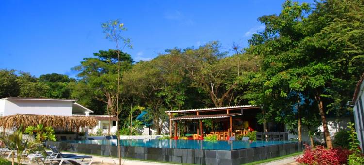 Selina River Venao图片