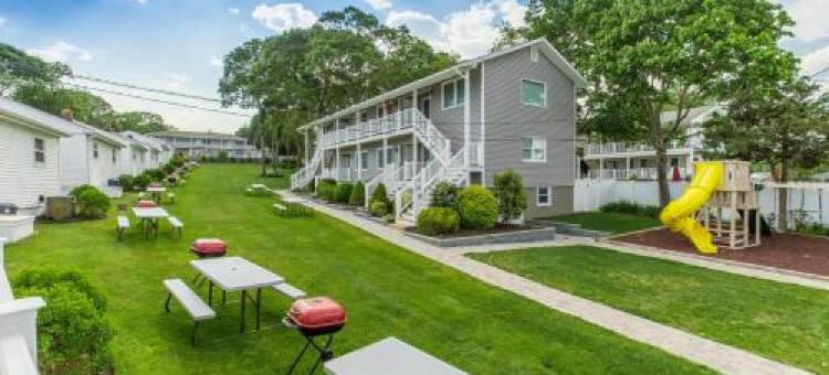 克罗尼尔海岸汽车旅馆(Colonial Shores Resort)图片