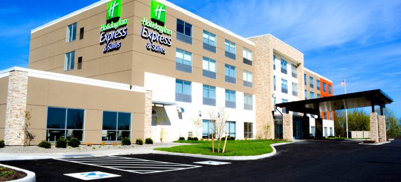 智选假日套房酒店奥斯威戈(Holiday Inn Express & Suites OSWEGO by IHG)图片