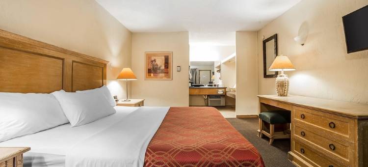 伊克诺旅馆及套房卡利斯佩尔 - 冰川国家公园门户酒店(Econo Lodge Inn & Suites Kalispell - Glacier National Park Gateway)图片