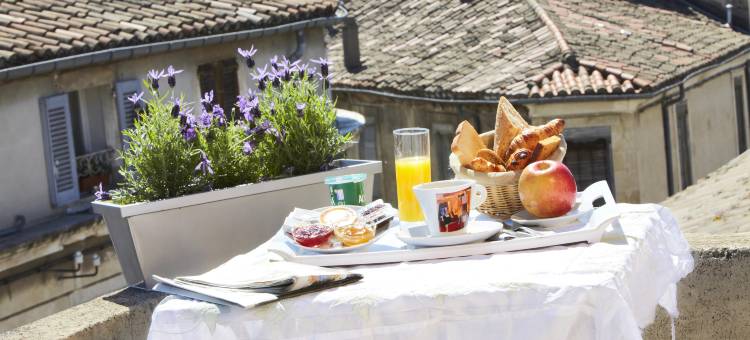 基里亚德尼姆中央酒店(Kyriad Nimes Centre)图片