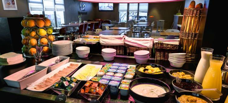 北图卢兹瑟斯库艾康铂酒店(Campanile Toulouse Nord - SESQUIÈRES)图片