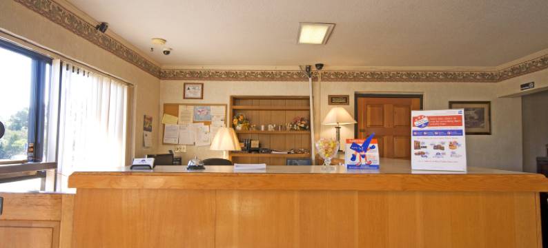 罗金厄姆忠诚旅馆(Loyalty Inn Rockingham)图片