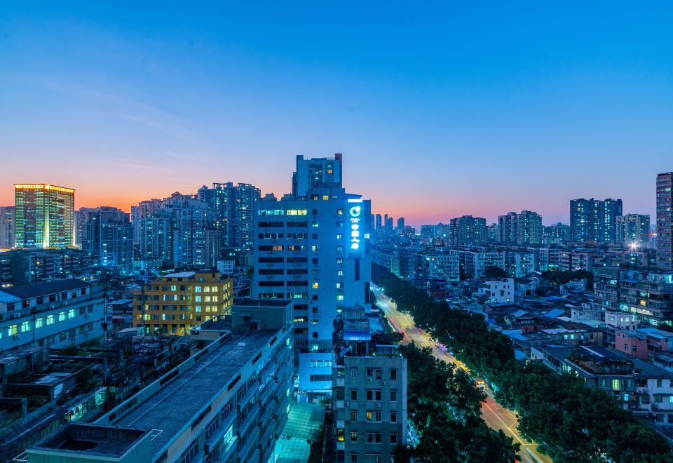 JI Hotel (Guangzhou Beijing Road Pedestrian Street Ximenkou Subway Station) Hotel Overview