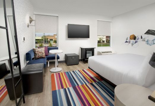 Aloft Dublin-PleasantonHotel Overview