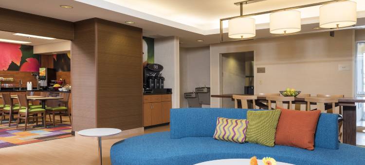 Fairfield Inn & Suites Bloomington图片