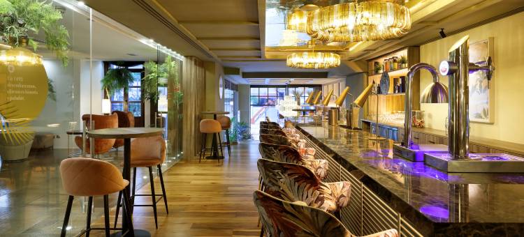 巴塞罗奥维耶多塞万提斯(Barceló Oviedo Cervantes)图片