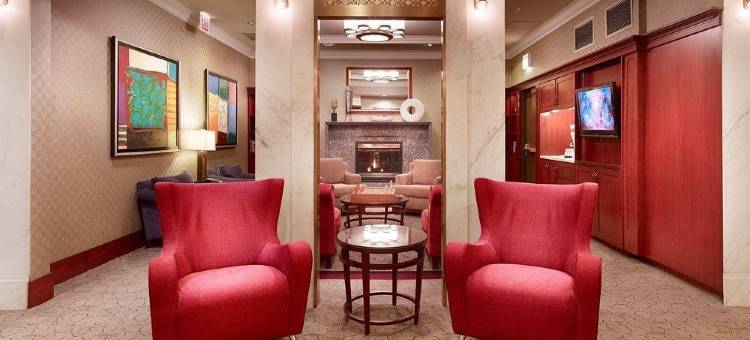 河畔酒店(River Hotel)图片