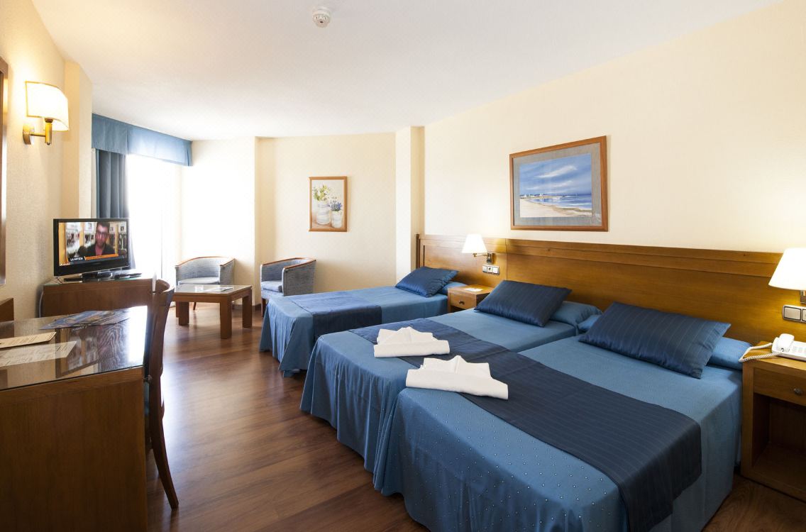 Hotel Helios Almuñecar Hotel Reviews And Room Rates - 