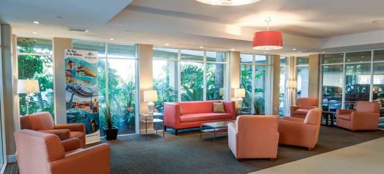 圣迭戈贝斯特韦斯特酒店及套房-动物园/海洋世界区(Best Western Inn & Suites San Diego – Zoo/SeaWorld Area)图片