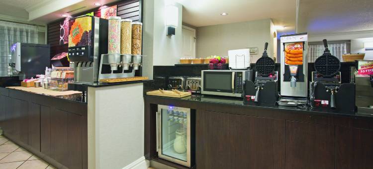 圣达菲拉昆塔温德姆酒店(La Quinta Inn by Wyndham Santa Fe)图片