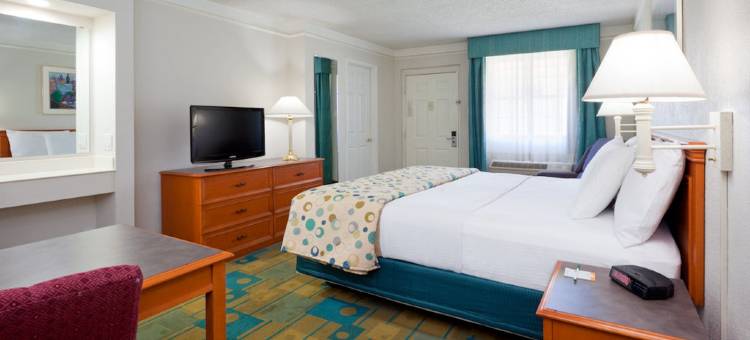 刘易斯维尔拉昆塔温德姆套房酒店(La Quinta by Wyndham Dallas Lewisville)图片