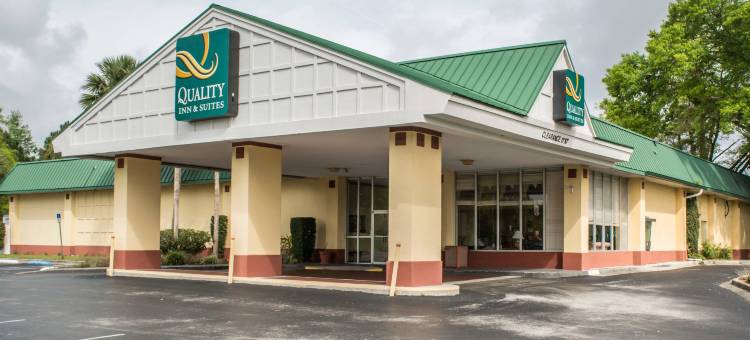布鲁克斯维尔I-75-戴德市凯艺套房酒店(Quality Inn & Suites Brooksville I-75-Dade City)图片