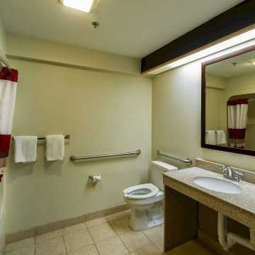 东亚特兰大 - 里索尼亚红屋顶客栈(Red Roof In