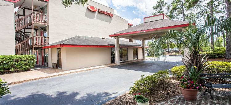 6号汽车旅馆萨默维尔，南卡罗来纳州 – 杜鹃广场(Motel 6 Summerville, SC Charleston)图片