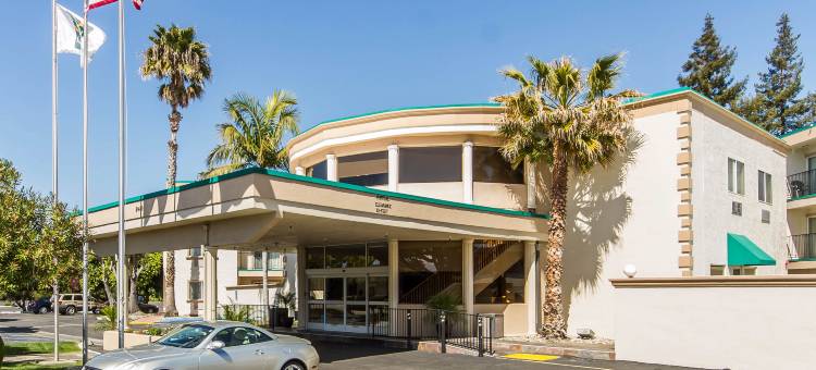 森尼维耳舒适酒店-硅谷(Comfort Inn Sunnyvale - Silicon Valley)图片