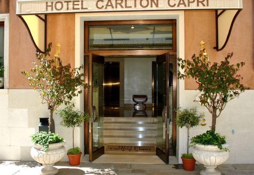 Hotel Carlton Capri Hotel Overview