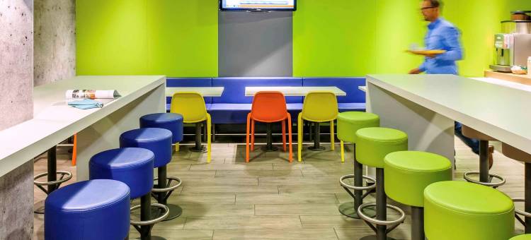 宜必思快捷里昂圣格尼斯拉瓦尔酒店(Ibis Budget Lyon Saint-Genis-Laval)图片